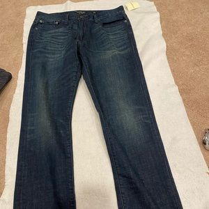 Men’s 32x32 Lucky Brand jeans NWT relaxed slim leg
